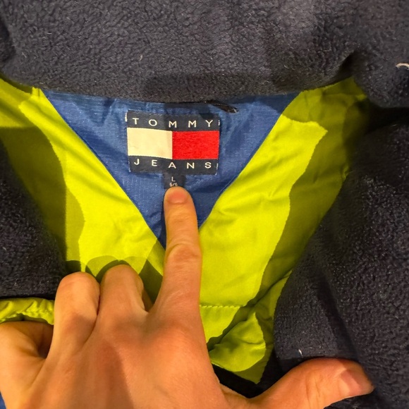 Tommy Hilfiger Puffy Jacket Sz L - Picture 3 of 6